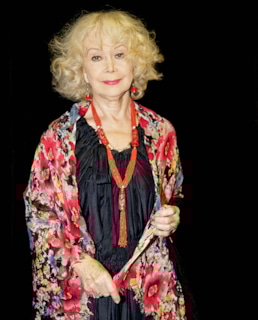 Светлана Немоляева