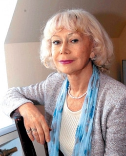 Светлана Немоляева