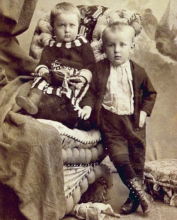 Михаил Булгаков в детстве