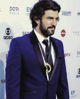 Энгин Акюрек