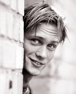 Глаза Александра Скарсгарда