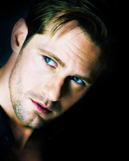 Глаза Александра Скарсгарда