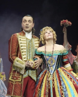 Александра Захарова в театре