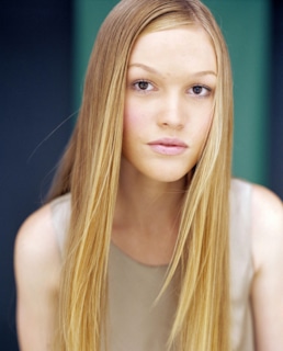 Джулия Стайлз