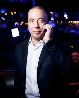 Аркадий Новиков