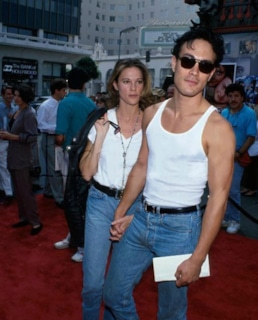 Брэндон Ли и Элиза Хаттон