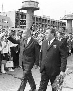 Алексей Косыгин и Леонид Брежнев