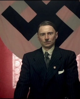 Роберт Карлайл, "Гитлер: Восхождение дьявола"