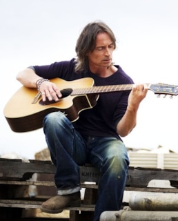 Роберт Карлайл