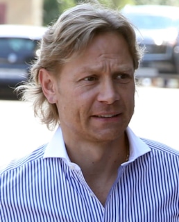 Валерий Карпин