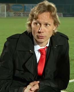 Валерий Карпин