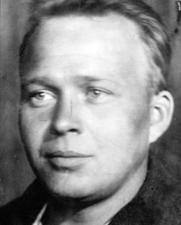 Аркадий Гайдар