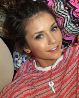 Нина Добрев