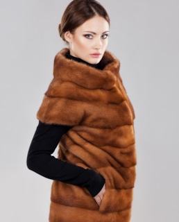 Александра Попова