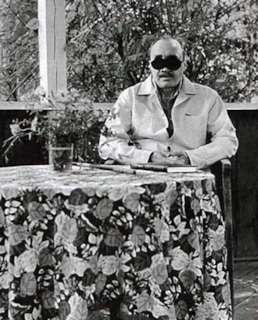 Эдуард Асадов