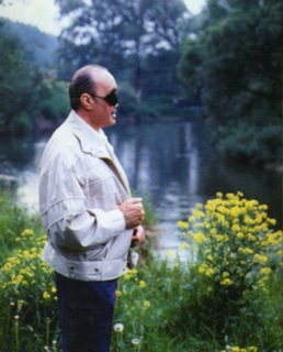 Эдуард Асадов