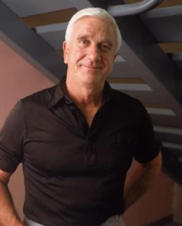 Лесли Нильсен