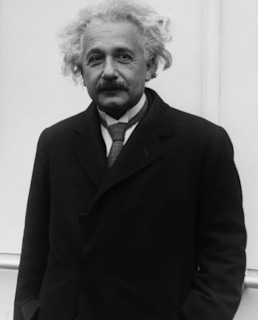Альберт Эйнштейн