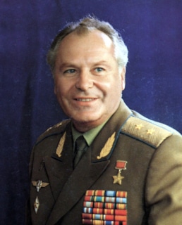 Герман Титов