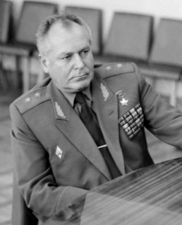 Герман Титов