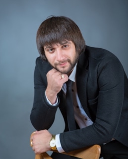 ​Эльбрус Джанмирзоев