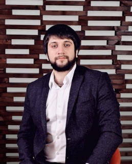 ​Эльбрус Джанмирзоев