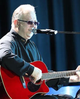 Иван Кучин на сцене