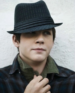 Логан Лерман