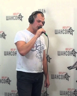 Алексей Брянцев в студии