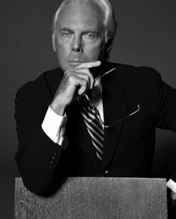 Джорджио Армани