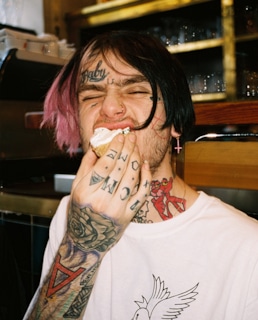 Рэпер Lil Peep