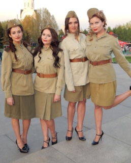 Группа «Блестящие»