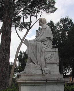 Памятник Джорджу Байрону в Италии