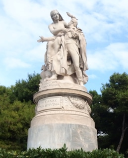 Памятник Джорджу Байрону в Афинах