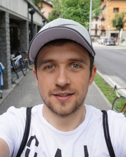 Денис Юсков