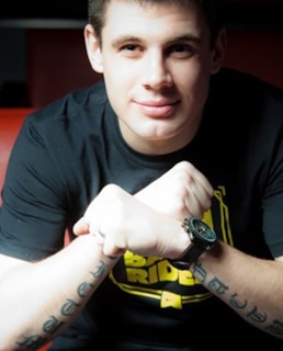 Сережа Местный