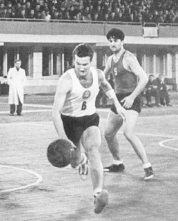 Баскетболист Михаил Коркия