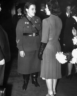 Людмила Павличенко в США