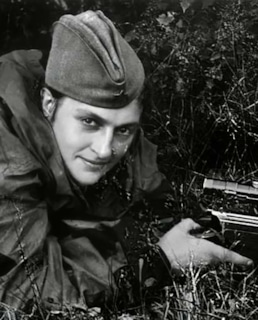 Людмила Павличенко