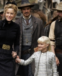 Анна Ганн в фильме «Дэдвуд»