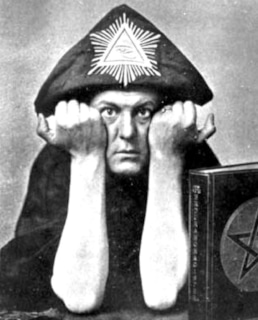 Алистер Кроули