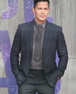 Джей Эрнандес