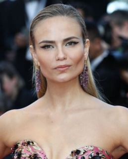 Наташа Поли