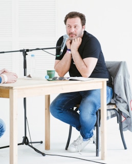 Писатель Сергей Минаев