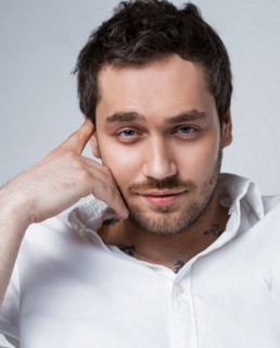 Рожден Ануси