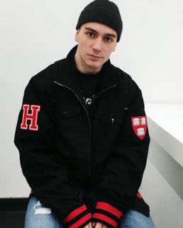 Леша Банкес