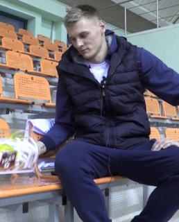 Роман Емельянов