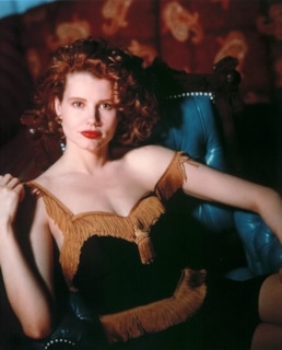 Джина Дэвис