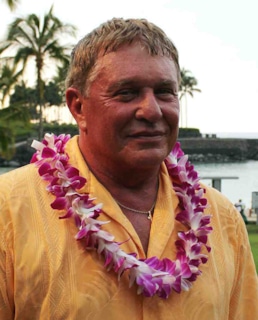 Том Беренджер