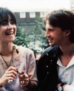 Роберт Карлайл в фильме «Отбросы общества»